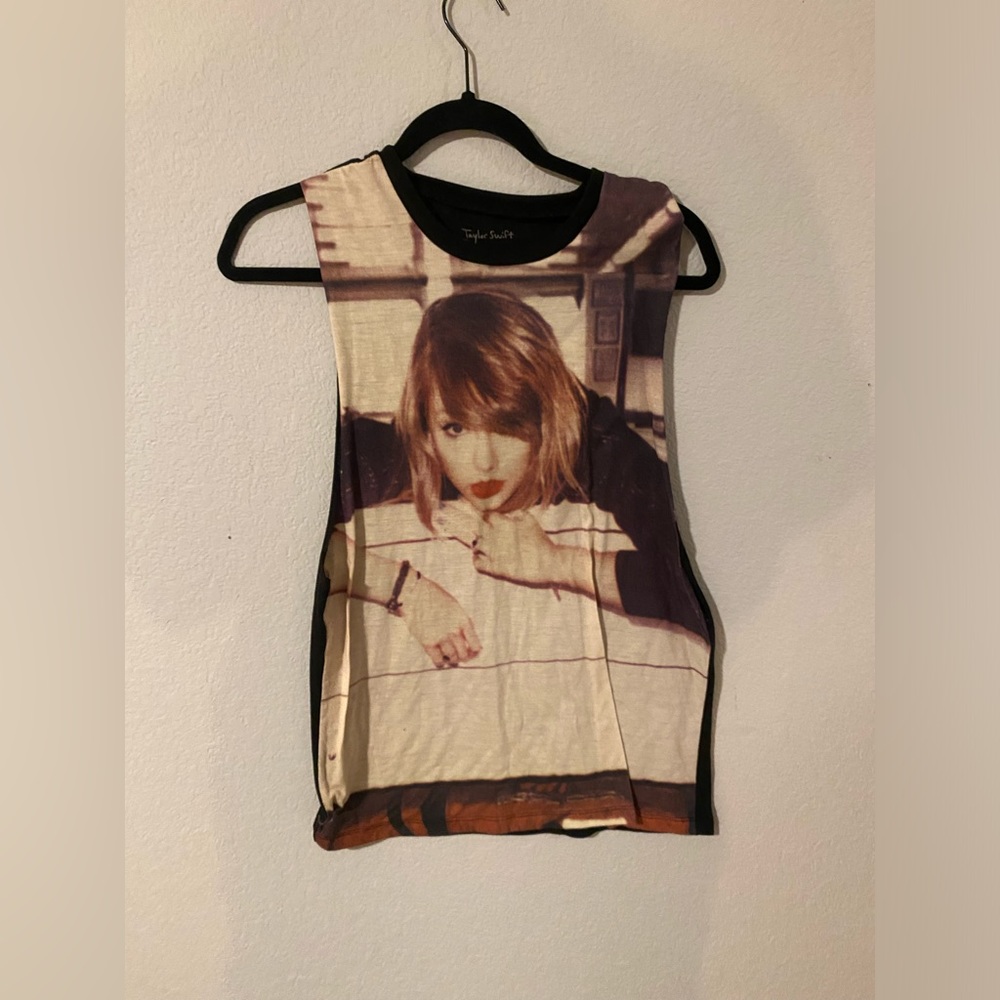 OG TAYLOR SWIFT MERCH
